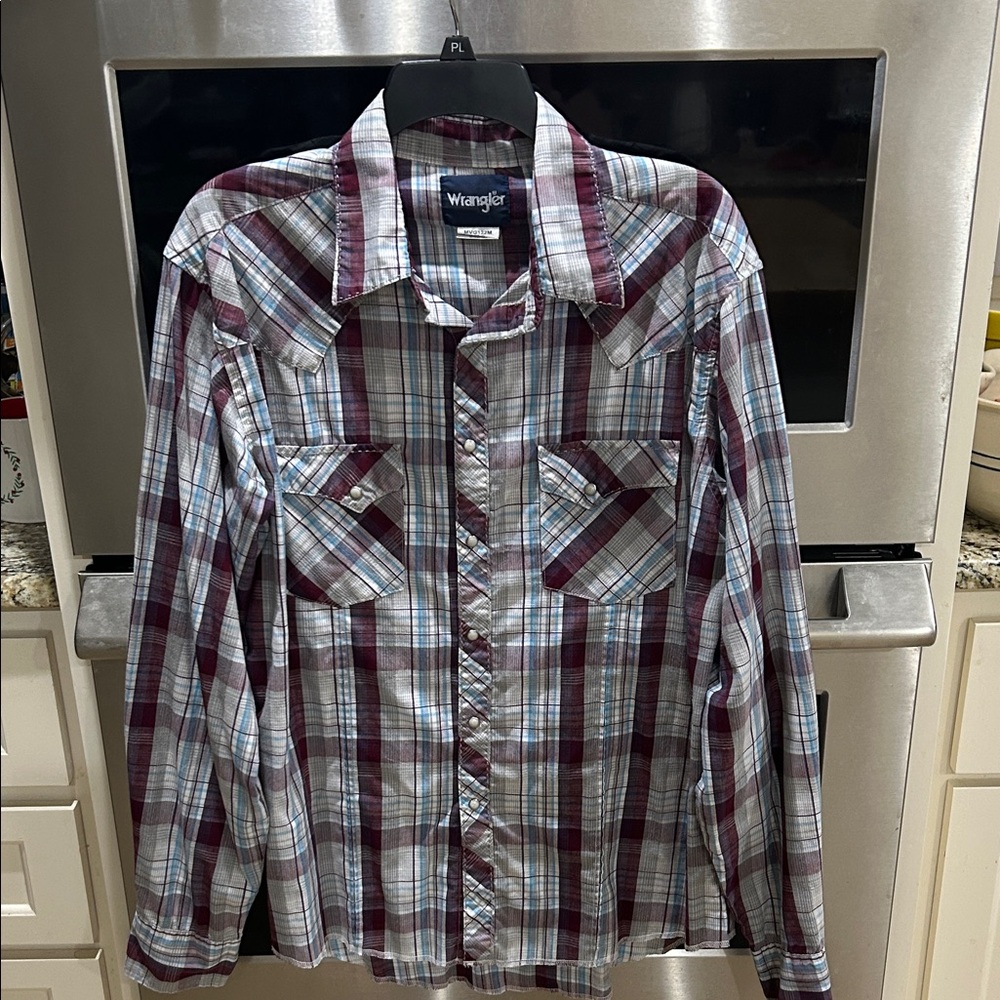 Wrangler Men's Plaid Shirt - Burgundy and Gray